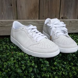 Womens Nike Air Retro